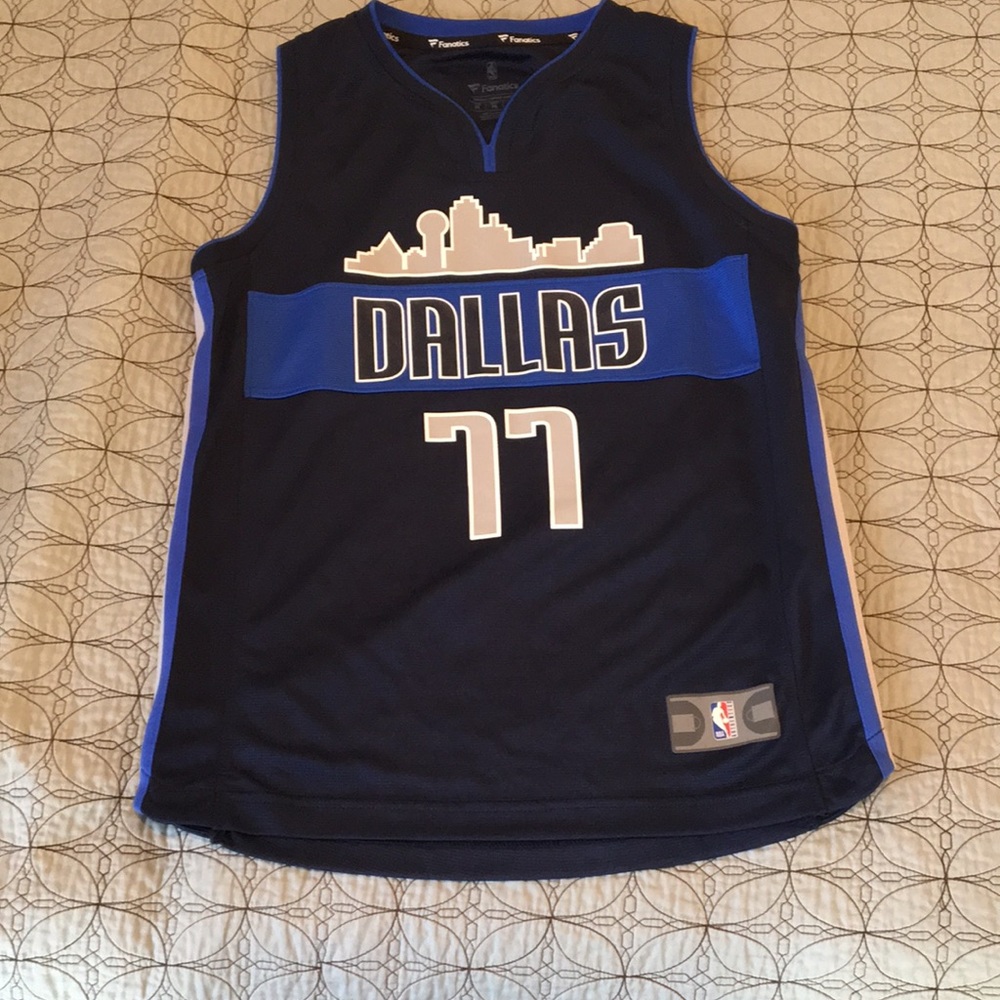 Dallas Mavericks Basketball Jersey